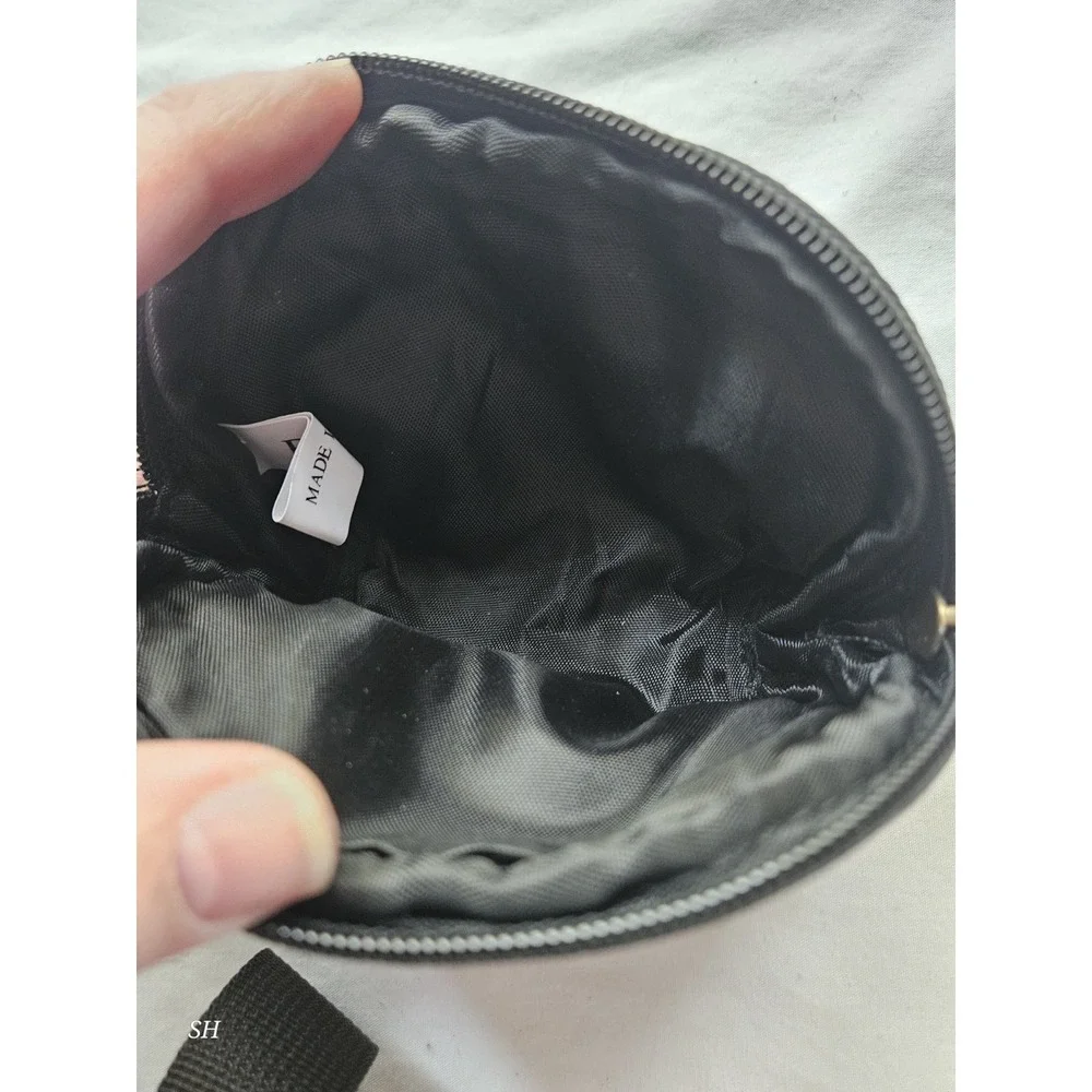 Bueno Coin Purse Wristlet Small Zipper‎ Pouch Fabric Pattern Black Brown